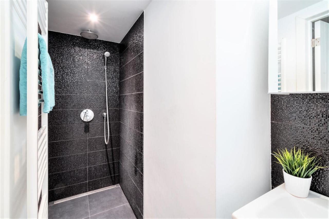 Beautiful Terrace Apartment In The Heart Of Antwerpen Exteriör bild